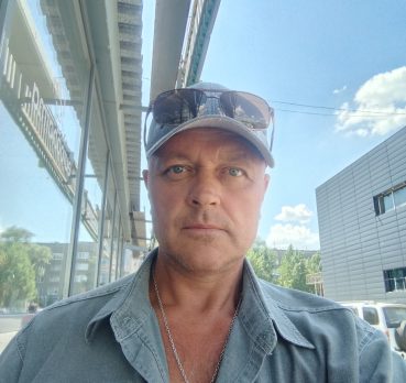 Александр, 55 лет, Усть-Каменогорск,  Казахстан 🇰🇿