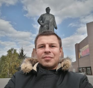 Юрий, 44 лет, Барнаул,  Россия 🇷🇺