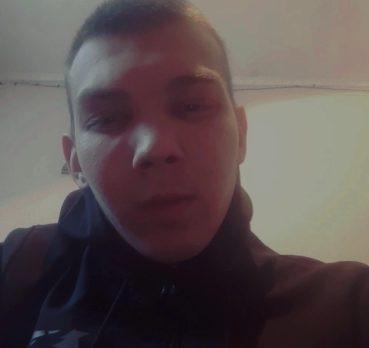 Виктор, 25 лет, Бодайбо,  Россия 🇷🇺