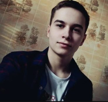 Кирилл, 19 лет, Кировск,  Россия 🇷🇺