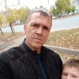 Виктор, 48 лет, Артем, Россия