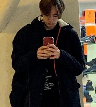 Ваня, 22 лет, Мурманск,  Россия 🇷🇺