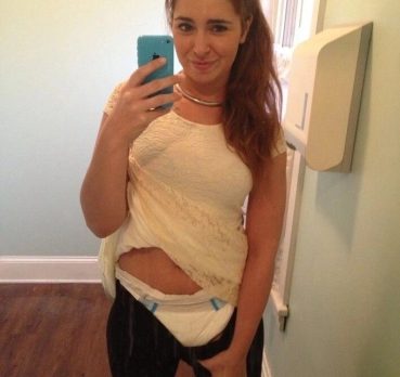 Ольга, 21 лет, Новочеркасск,  Россия 🇷🇺