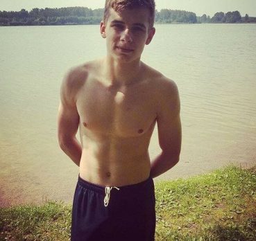 Роман, 21 лет, Барнаул,  Россия 🇷🇺