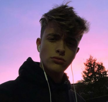 Олег, 25 лет, Томск,  Россия 🇷🇺