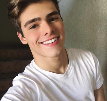 Данил, 23 лет, Москва,  Россия 🇷🇺