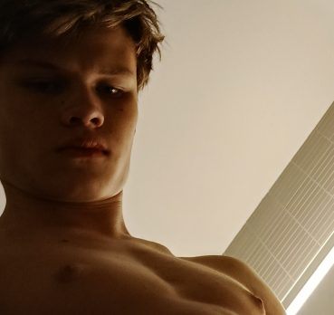 Александр, 19 лет, Москва,  Россия 🇷🇺