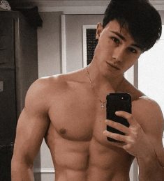 Дима, 22 лет, Лесбиянка / Гей, Мужчина, Москва,  Россия 🇷🇺