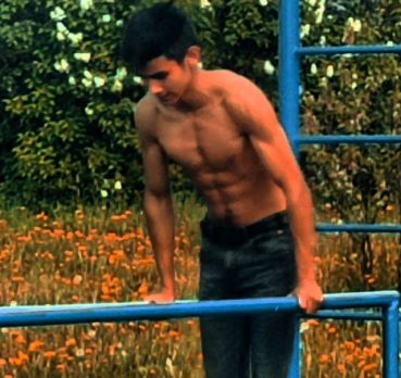 Сальвадорушка, 24 лет, Петродворец, Россия 🇷🇺