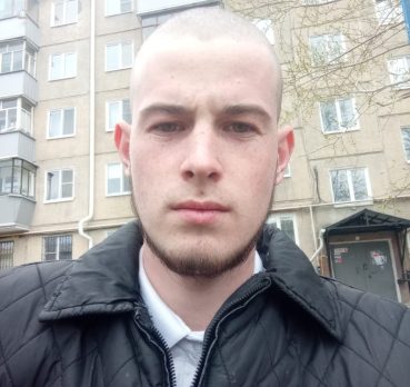 Умар, 25 лет, Великий Новгород,  Россия 🇷🇺