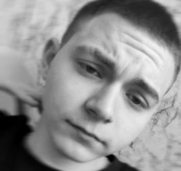 Илья, 20 лет, Крестовский остров,  Россия 🇷🇺