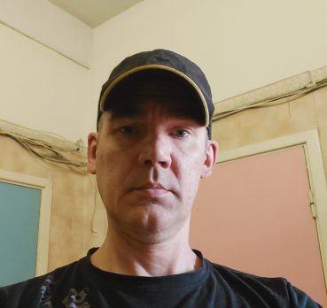 Юрий, 41 лет, Санкт-Петербург,  Россия 🇷🇺