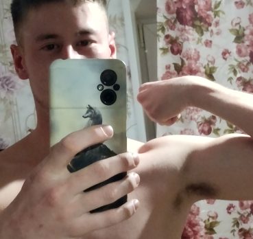 Вадим, 25 лет, Белебей,  Россия 🇷🇺