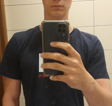 Михаил, 19 лет, Красногорск,  Россия 🇷🇺