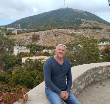 Сергей, 61 лет, Саратов,  Россия 🇷🇺