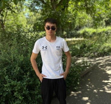 Александр, 22 лет, Пятигорск,  Россия 🇷🇺