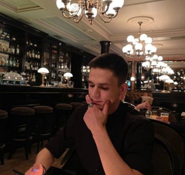 Сергей, 22 лет, Волгоград,  Россия 🇷🇺