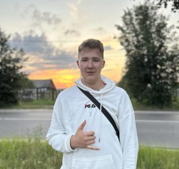 Игорь, 19 лет, Сергиев Посад,  Россия 🇷🇺