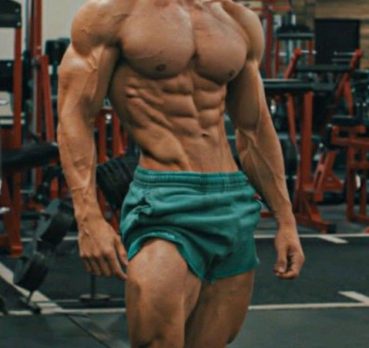 Дениис, 19 лет, Луга,  Россия 🇷🇺