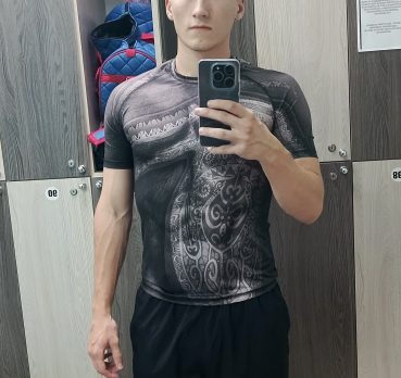 Кирилл, 22 лет, Барнаул,  Россия 🇷🇺
