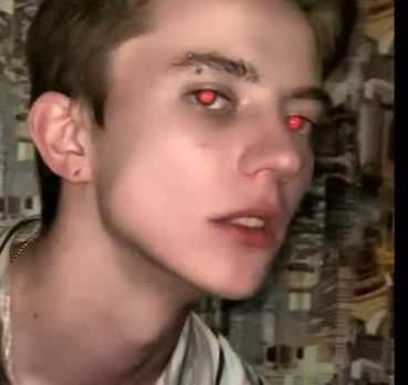 Роман, 21 лет, Гатчина,  Россия 🇷🇺