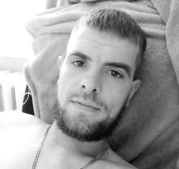 Дмитрий, 30 лет, Артем,  Россия 🇷🇺