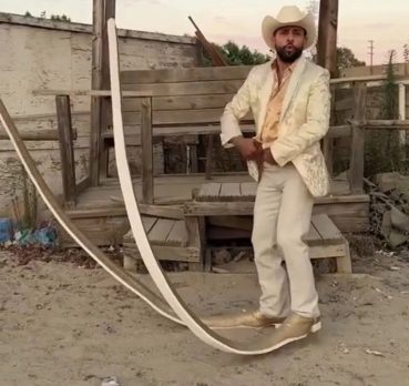 UWU, 22 лет, Братеево,  Россия 🇷🇺