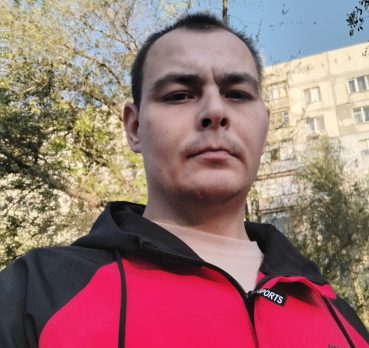 Денис, 29 лет, Луганск,  Украина 🇺🇦