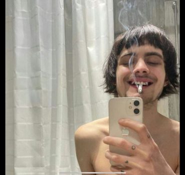 Саша, 24 лет, Бутурлиновка,  Россия 🇷🇺