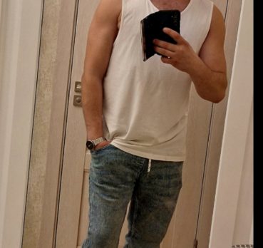 Илья, 32 лет, Астрахань,  Россия 🇷🇺