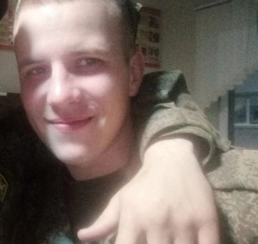 Саша, 20 лет, Бобров,  Россия 🇷🇺