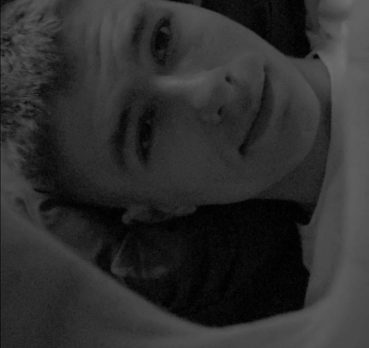 илья, 24 лет, Экибастуз,  Казахстан 🇰🇿