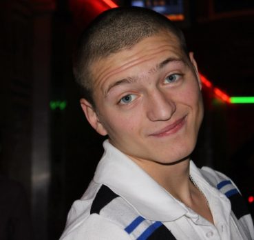 Вадим, 32 лет, Старый Оскол,  Россия 🇷🇺