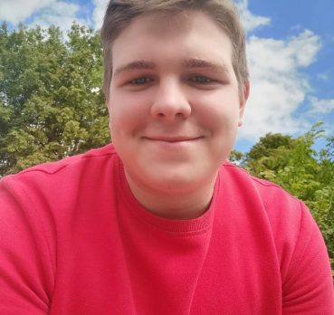 Саша, 26 лет, Миасс, Россия 🇷🇺