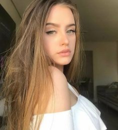 Анжела, 24 лет, Бисексуал(ка), Женщина, Москва,  Россия 🇷🇺