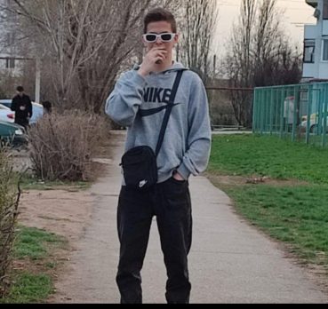 Данил, 19 лет, Волгоград,  Россия 🇷🇺