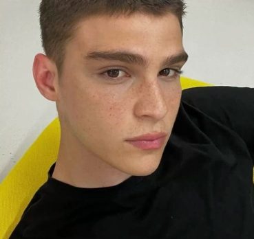 Андрей, 18 лет, Стерлитамак,  Россия 🇷🇺