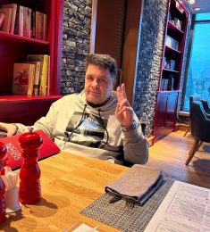 Юрий, 54 лет, Гетеро, Мужчина, Ивантеевка,  Россия 🇷🇺