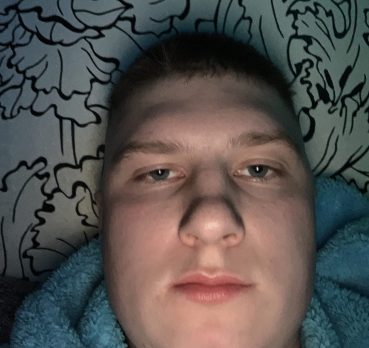 Кирилл, 23 лет, Набережные Челны,  Россия 🇷🇺
