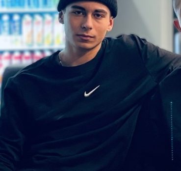 Дима, 18 лет, Самара,  Россия 🇷🇺
