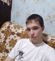 Илья, 20 лет, Гетеро, Мужчина, Таганрог,  Россия 🇷🇺