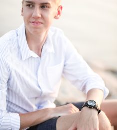Иван, 18 лет, Бисексуал(ка), Мужчина, Радужный,  Россия 🇷🇺
