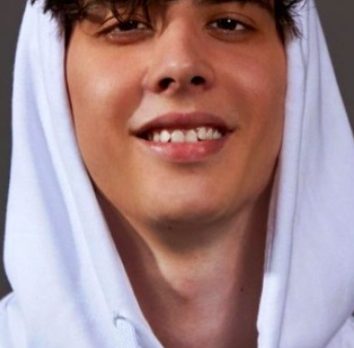 Андрей, 42 лет, Екатеринбург,  Россия 🇷🇺