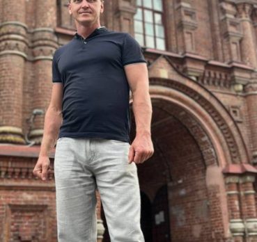 Евгений, 46 лет, Ижевск,  Россия 🇷🇺