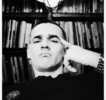 Денис, 33 лет, Красноярск, Россия 🇷🇺