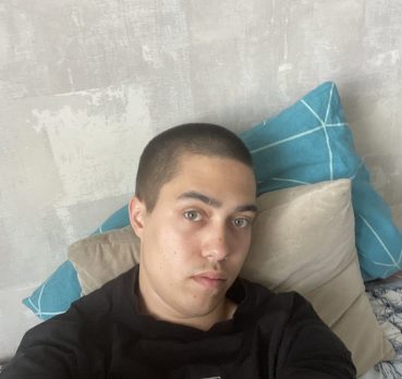 Kirill, 20 лет, Иркутск,  Россия 🇷🇺