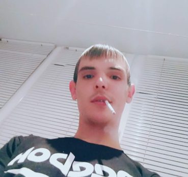 Александр, 32 лет, Киров,  Россия 🇷🇺