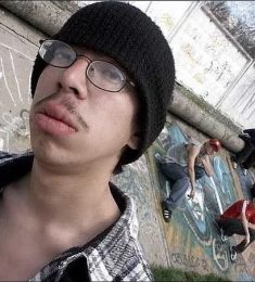 Сергей, 24 лет, Лесбиянка / Гей, Мужчина, Майкоп,  Россия 🇷🇺