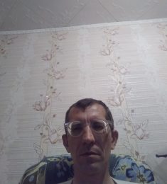 Олег, 44 лет, Гетеро, Мужчина, Луганск,  Украина 🇺🇦