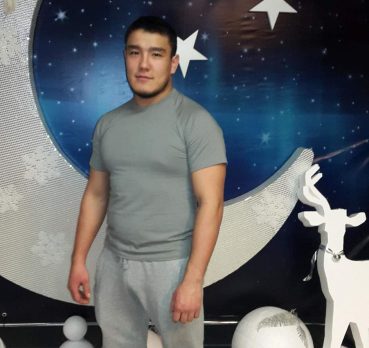 Ибрагим, 30 лет, Бекобод, Узбекистан